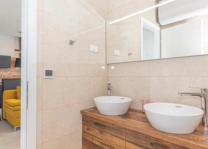 Murter - Luxury Apartment